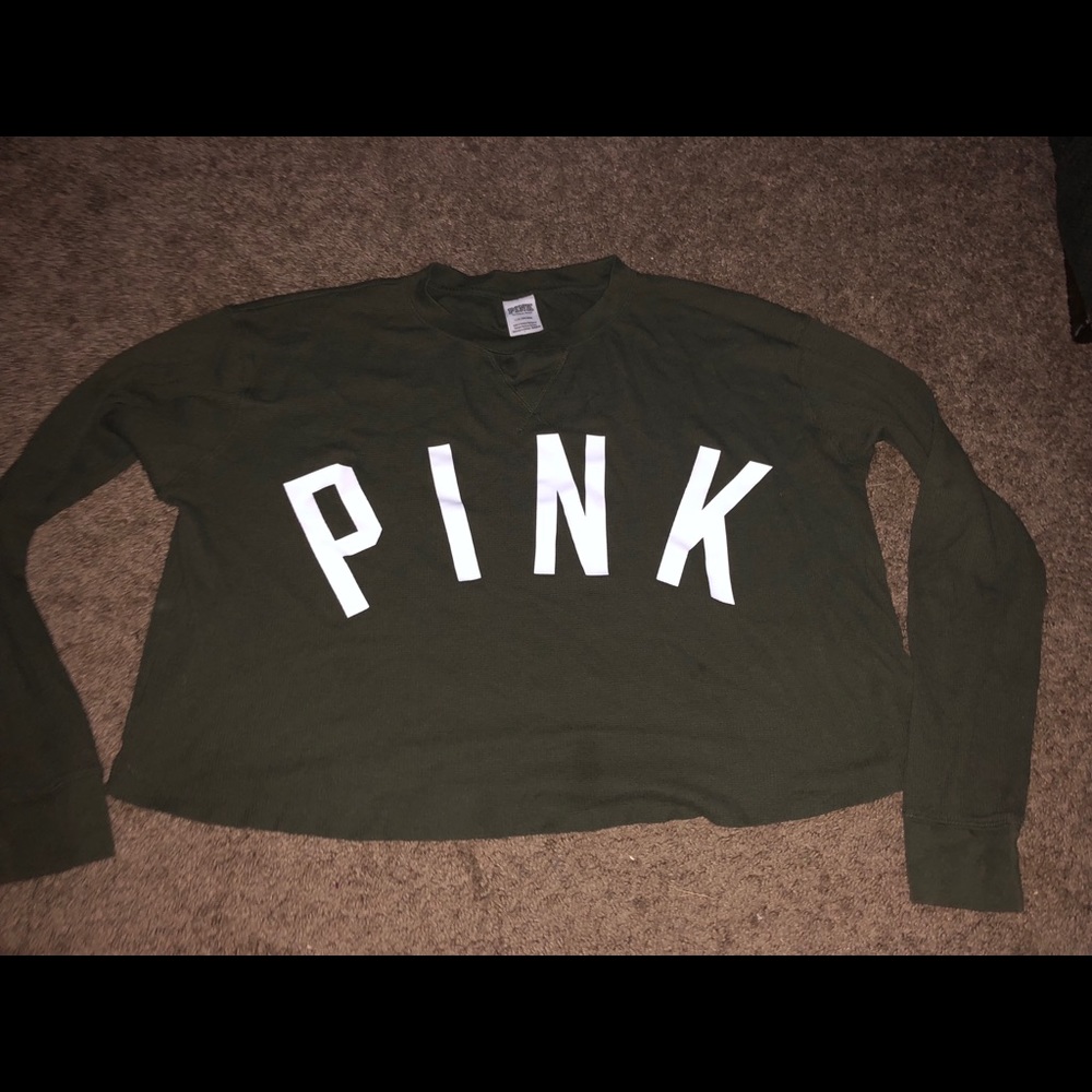 VS Pink olive green cropped long sleeve (NEW)
